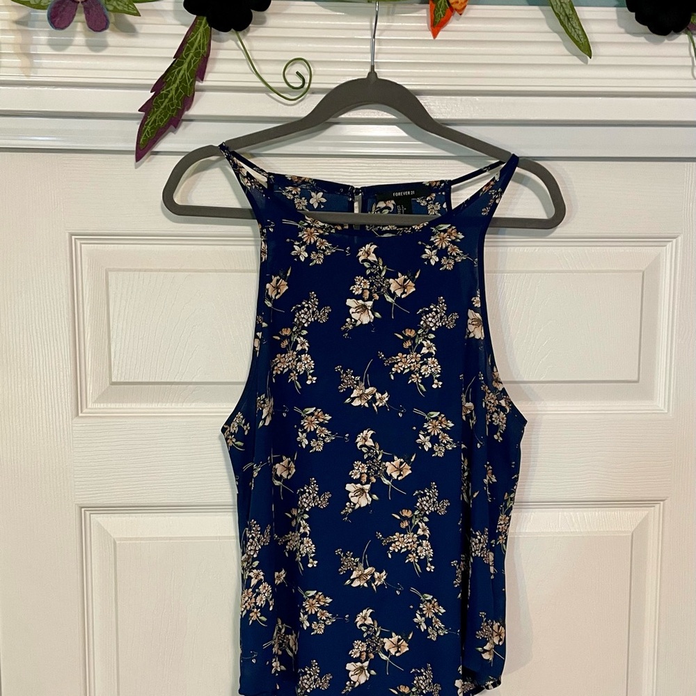 Forever 21 Navy Floral Tank L